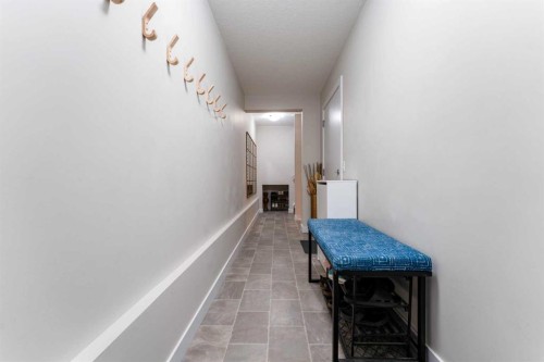 416 Sage Hill Grove Nw, Calgary, AB - Indoor Photo Showing Other Room