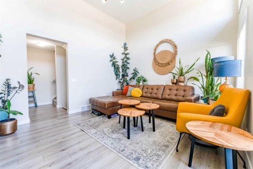 416 Sage Hill Grove Nw, Calgary, AB - Indoor Photo Showing Living Room