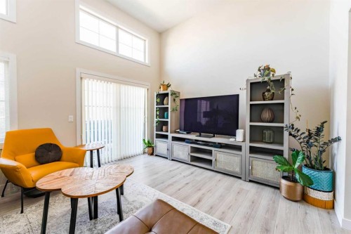 416 Sage Hill Grove Nw, Calgary, AB - Indoor Photo Showing Living Room