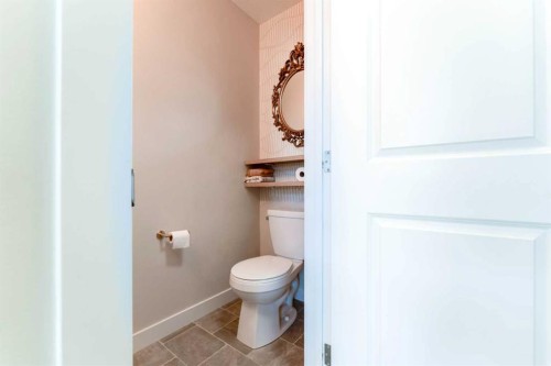 416 Sage Hill Grove Nw, Calgary, AB - Indoor Photo Showing Bathroom