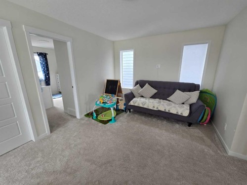 431 Rowmont Boulevard Nw, Calgary, AB - Indoor