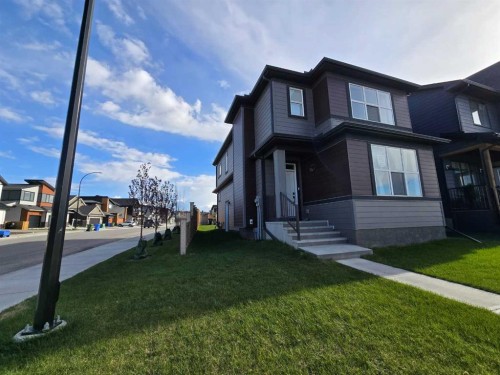 431 Rowmont Boulevard Nw, Calgary, AB - Outdoor With Facade