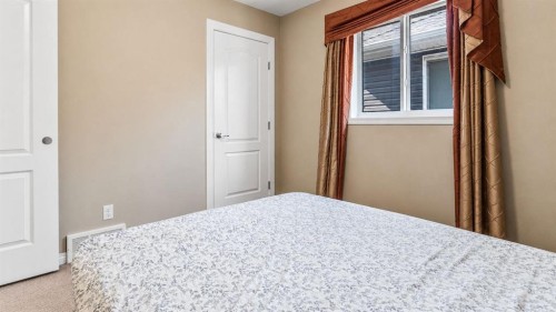 396 Skyview Shores Manor Ne, Calgary, AB - Indoor Photo Showing Bedroom