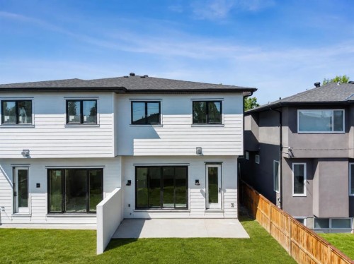5014 22 Street, Calgary, AB - Outdoor