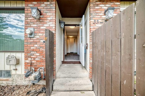 33-175 Manora Place, Calgary, AB - 