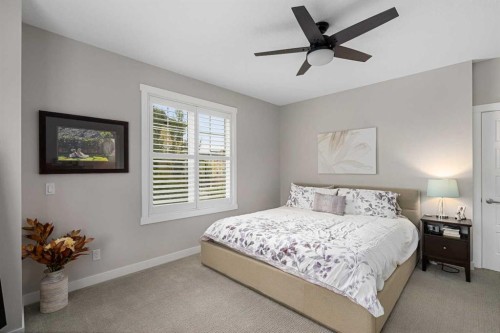 185 Cranbrook Villas Se, Calgary, AB - Indoor Photo Showing Bedroom