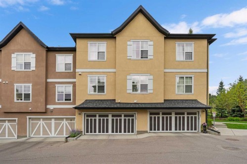 185 Cranbrook Villas Se, Calgary, AB - 