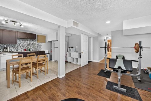 80 Pensville Road Se, Calgary, AB - Indoor