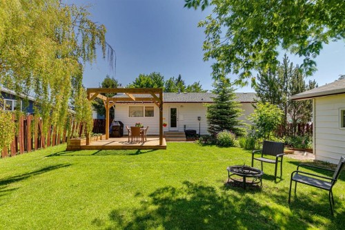 618 Oakhill Place Sw, Calgary, AB - Outdoor With Deck Patio Veranda With Exterior