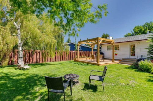 618 Oakhill Place Sw, Calgary, AB - Outdoor With Deck Patio Veranda