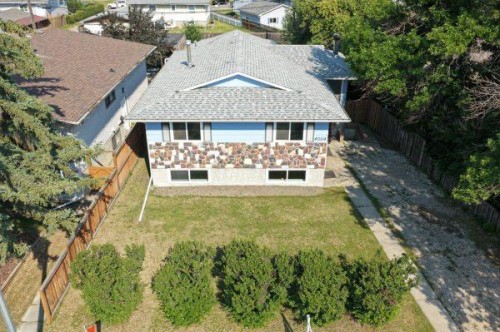 4004 79 Street Nw, Calgary, AB - Outdoor