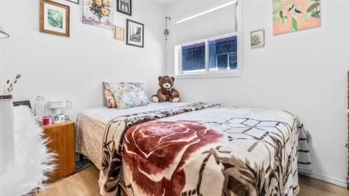 247 Taracove Estate Drive Ne, Calgary, AB - Indoor Photo Showing Bedroom