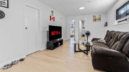 247 Taracove Estate Drive Ne, Calgary, AB - Indoor