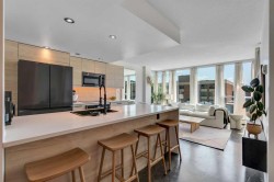 305-188 15 Avenue SW Calgary, AB T2R 1S4