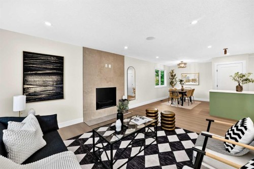 307 Silverthorn Way Nw, Calgary, AB - Indoor Photo Showing Living Room