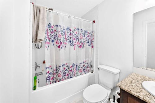 55 Skyview Ranch Lane Ne, Calgary, AB - Indoor Photo Showing Bathroom
