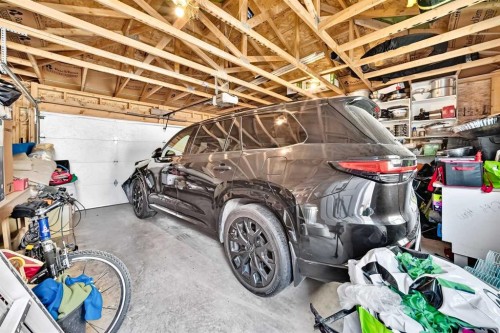 55 Skyview Ranch Lane Ne, Calgary, AB - Indoor Photo Showing Garage