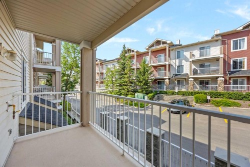 9216-70 Panamount Drive Nw, Calgary, AB - Outdoor
