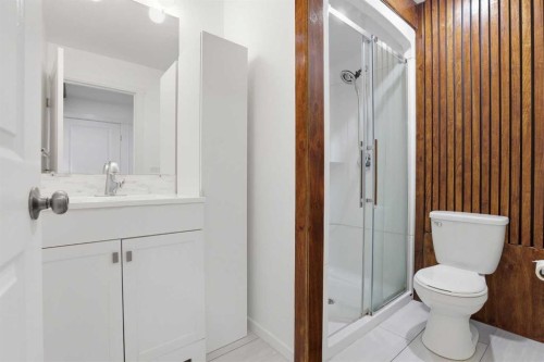 37 Nolanfield Manor Nw, Calgary, AB - Indoor Photo Showing Bathroom