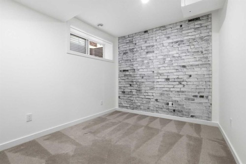 37 Nolanfield Manor Nw, Calgary, AB - Indoor Photo Showing Other Room
