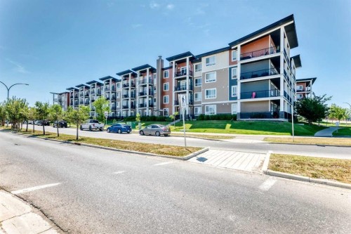 120-10 Walgrove Se, Calgary, AB - Outdoor With Facade