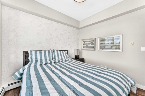 120-10 Walgrove Se, Calgary, AB - Indoor Photo Showing Bedroom