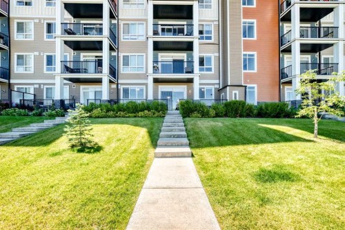 120-10 Walgrove Se, Calgary, AB - Outdoor With Facade