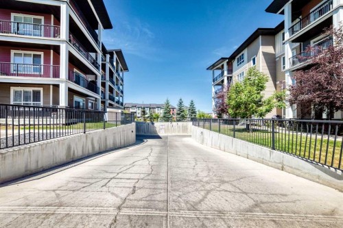 120-10 Walgrove Se, Calgary, AB - Outdoor
