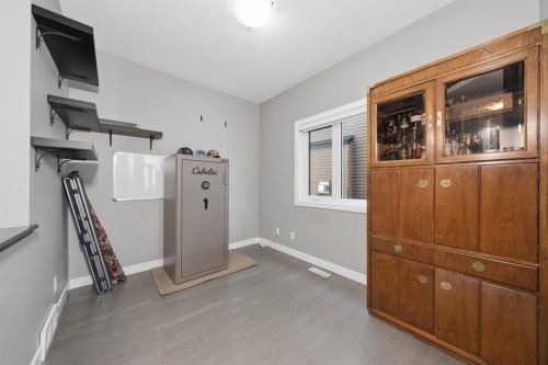 2632 Ravenslea Gardens Se, Airdrie, AB - Indoor Photo Showing Other Room