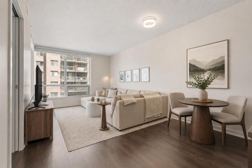 701-626 14 Avenue Sw, Calgary, AB - Indoor