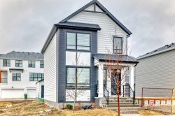 13 Treeline Avenue SW Calgary, AB T2Y 0R7