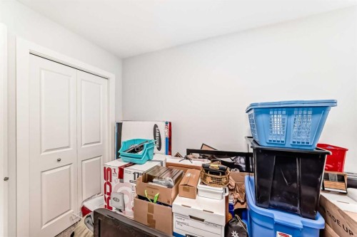 13 Treeline Avenue Sw, Calgary, AB - Indoor