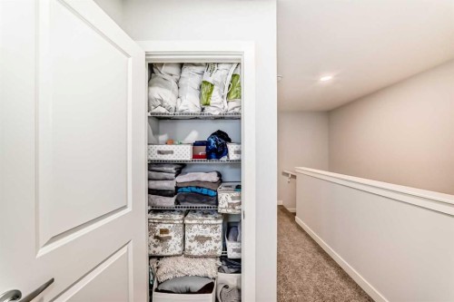 13 Treeline Avenue Sw, Calgary, AB - Indoor Photo Showing Other Room