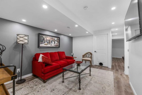 80 Legacy Glen Row Se, Calgary, AB - Indoor