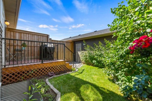80 Legacy Glen Row Se, Calgary, AB - Outdoor With Deck Patio Veranda