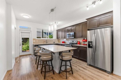 80 Legacy Glen Row Se, Calgary, AB - Indoor Photo Showing Kitchen With Upgraded Kitchen