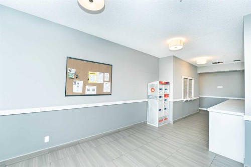 111-20 Sage Hill Terrace Nw, Calgary, AB - Indoor Photo Showing Other Room