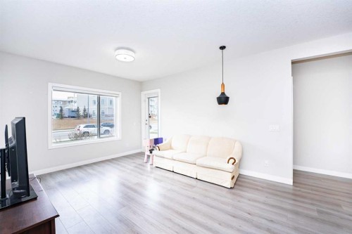111-20 Sage Hill Terrace Nw, Calgary, AB - Indoor Photo Showing Living Room