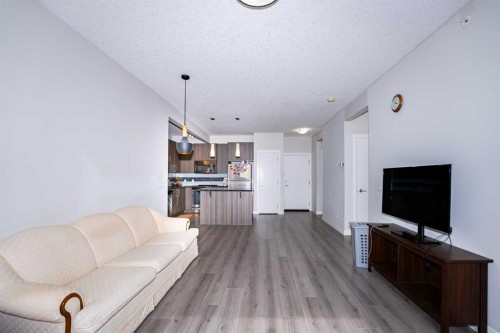 111-20 Sage Hill Terrace Nw, Calgary, AB - Indoor Photo Showing Living Room