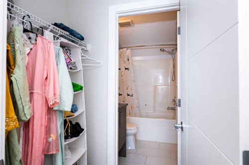 111-20 Sage Hill Terrace Nw, Calgary, AB - Indoor With Storage