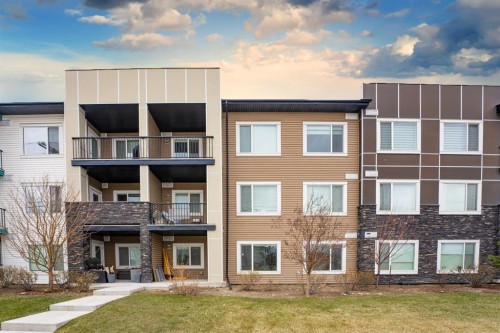 111-20 Sage Hill Terrace Nw, Calgary, AB - Outdoor With Facade