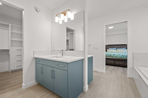 195 Setonstone Landing Se, Calgary, AB - Indoor Photo Showing Bathroom
