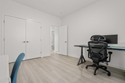 195 Setonstone Landing Se, Calgary, AB - Indoor Photo Showing Office