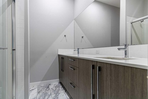 3122-60 Skyview Ranch Road Ne, Calgary, AB - Indoor Photo Showing Bathroom