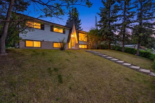 7539 Hunterview Drive Nw, Calgary, AB - Outdoor