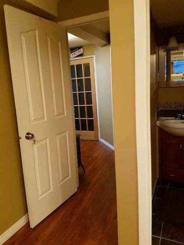 7539 Hunterview Drive Nw, Calgary, AB - Indoor Photo Showing Other Room
