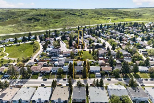 7539 Hunterview Drive Nw, Calgary, AB - Outdoor With View