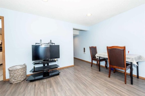 70 Martindale Boulevard Ne, Calgary, AB - Indoor