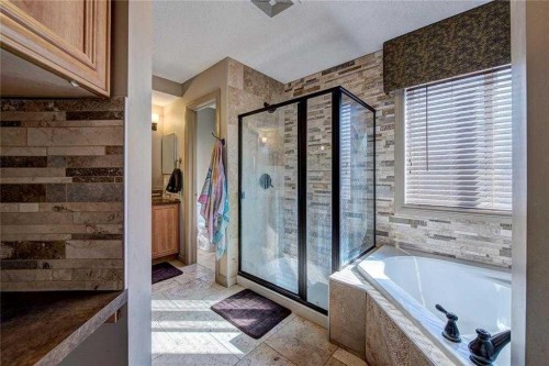 12 Skyview Springs Gardens Ne, Calgary, AB - Indoor Photo Showing Bathroom