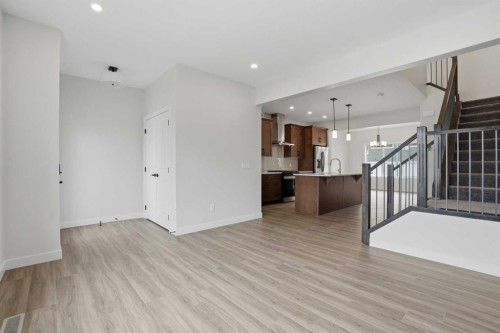 92 Buffaloberry Manor Se, Calgary, AB - Indoor Photo Showing Other Room